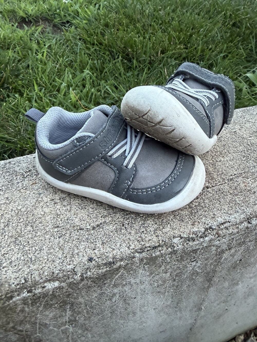 Stride Rite Munchkin gray athletic shoe Miller sz US 5M UK4 toddler Child Baby